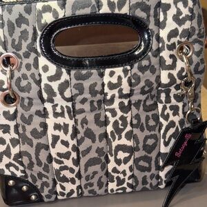 Betseyville Black and Gray Leopard Print Women's handbag